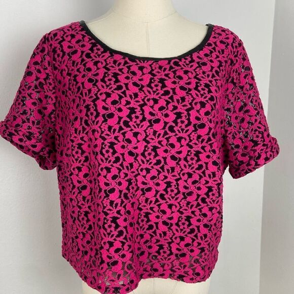 Lane Bryant Pink Lace with Black Lining Cropped Top Office Wear Layering 14/16 - Picture 1 of 12